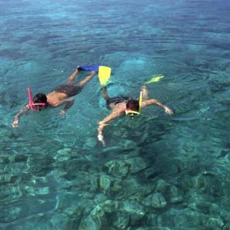 Batuta Maldives Fourson Hotel Thulusdhoo Kültér fotó