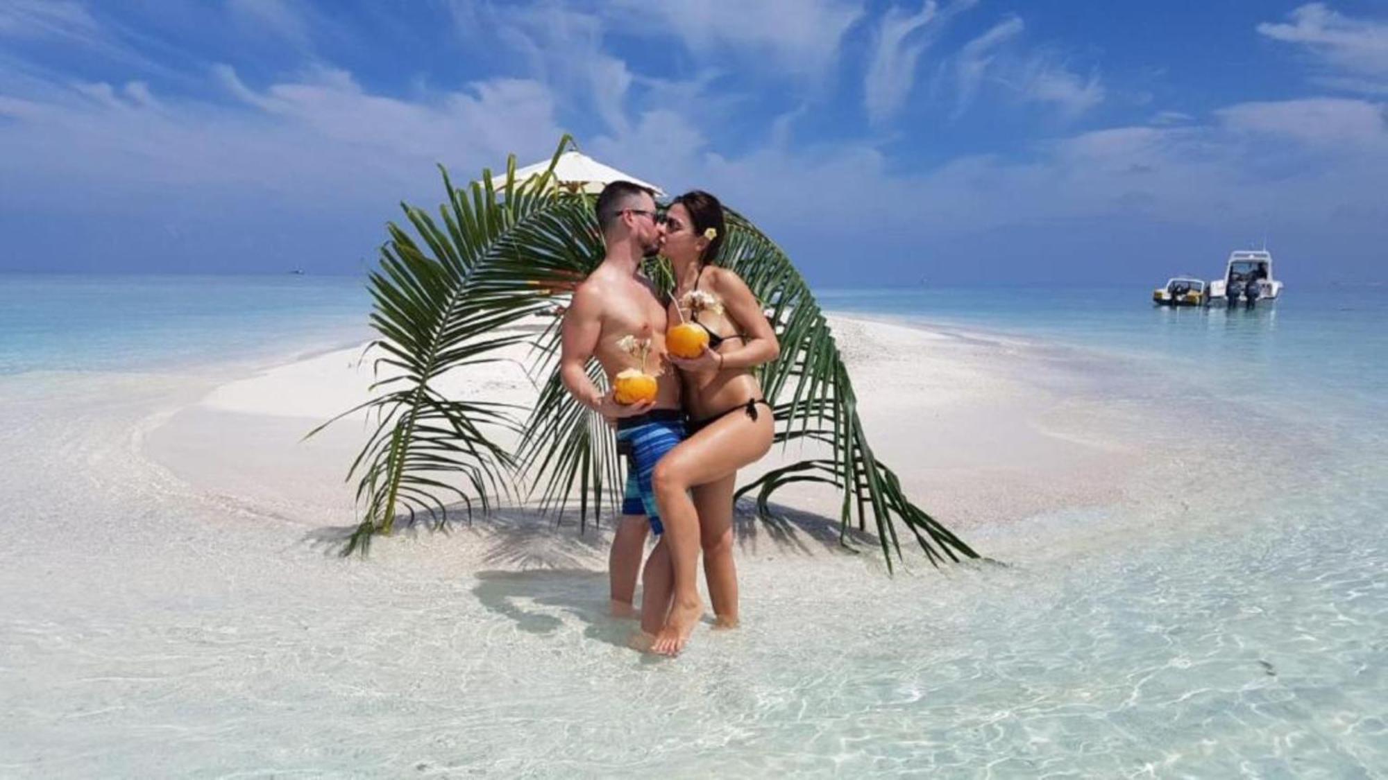 Batuta Maldives Fourson Hotel Thulusdhoo Kültér fotó